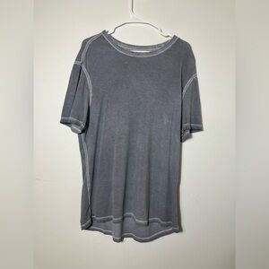 Lululemon T-shirt‎ Men’s Large Gray Distressed Casual Crew Neck